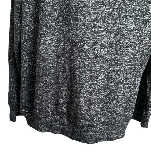 Athleta Black Gray Long Sleeve Relaxed Fit Tunic Top Size Medium - Picture 3 of 12